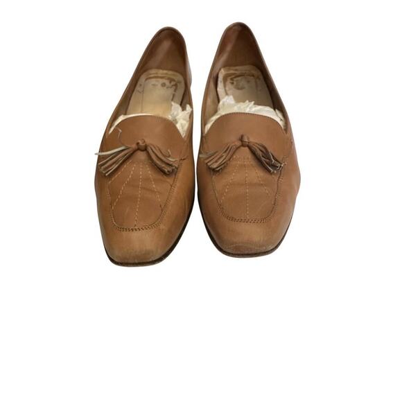 NWT Salvatore Ferragamo Women's Brown Leather Pumps Heels Size 8 - Picture 1 of 11